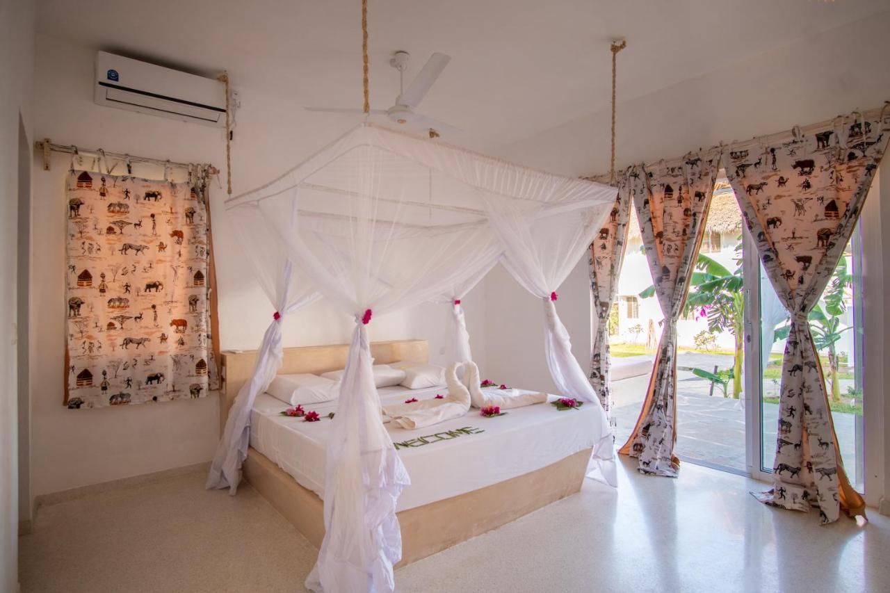Swami - Rafiki Tamu Residential Resort Watamu Bagian luar foto